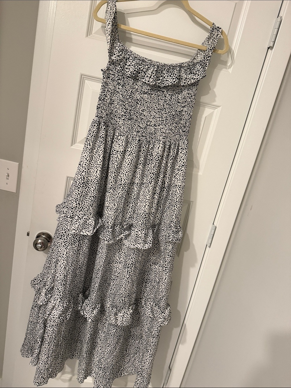 Black White RUFFLE Tiered Maxi Dress Off Shoulder L Large BELINDA LINED ANIMAL